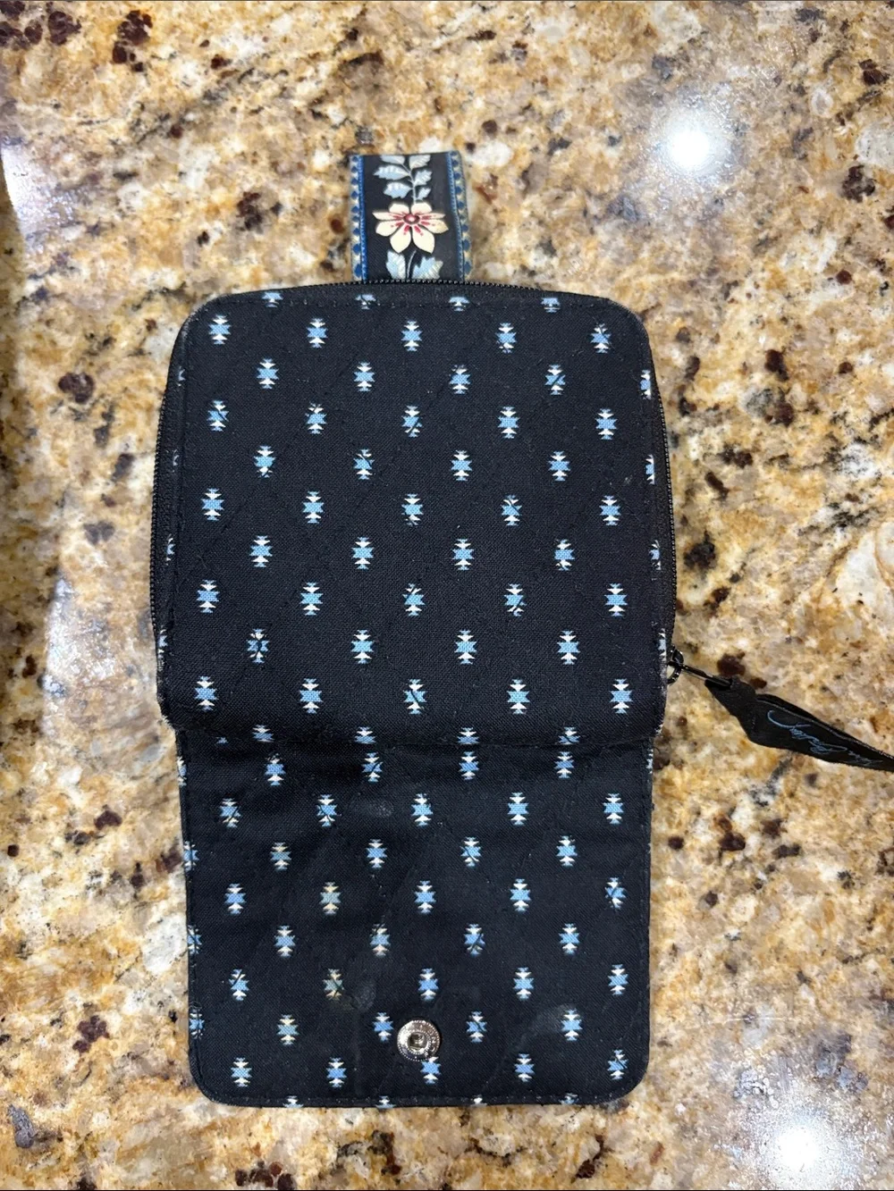 Vera Bradley Quilted Blue Plaid Interior Backpack with matching wallet - Picture 5 of 7